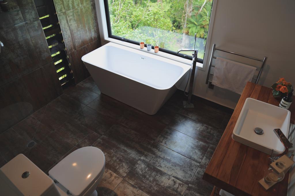 Amongst The Nikau Villa Waihi Exterior photo